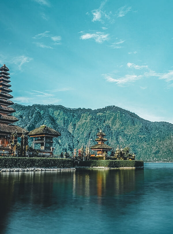 Bali Instagrammable Waterfall Tour North Bali Ulundanu Beratan